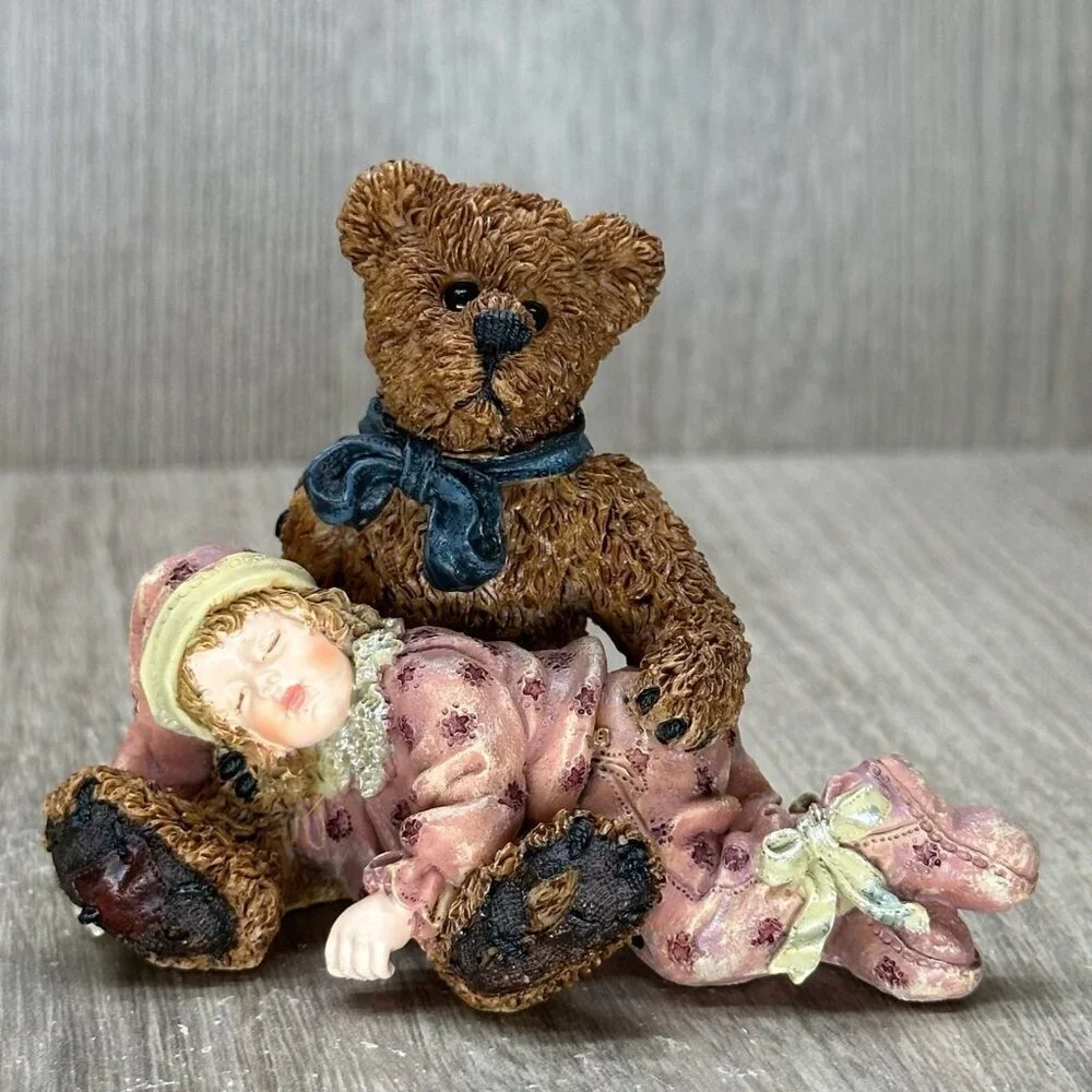 Boyds Bear Yesterdays Child Shelby Asleep In Teddy's Arms Resin Figurine #3527